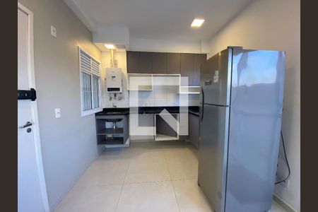 Sala/Cozinha de apartamento para alugar com 1 quarto, 50m² em Vila Sonia, São Paulo