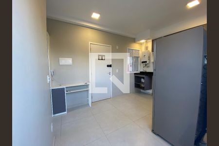 Sala/Cozinha de apartamento para alugar com 1 quarto, 50m² em Vila Sonia, São Paulo