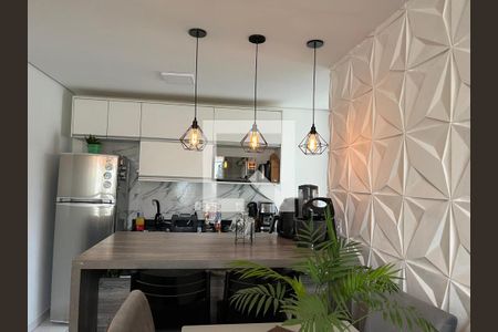 Cozinha de apartamento à venda com 2 quartos, 45m² em Mário Quintana, Porto Alegre
