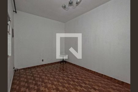 Casa à venda com 4 quartos, 130m² em Vila Bonilha, São Paulo