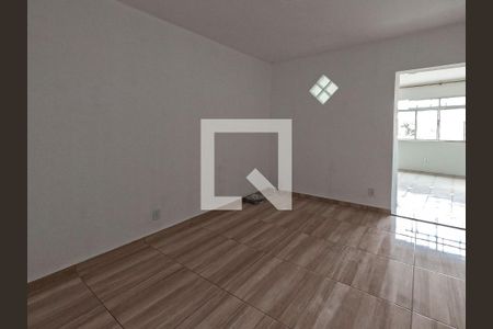 Casa à venda com 4 quartos, 130m² em Vila Bonilha, São Paulo