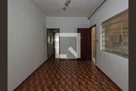 Casa à venda com 4 quartos, 130m² em Vila Bonilha, São Paulo