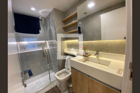 Banheiro de apartamento à venda com 2 quartos, 79m² em Butantã, São Paulo