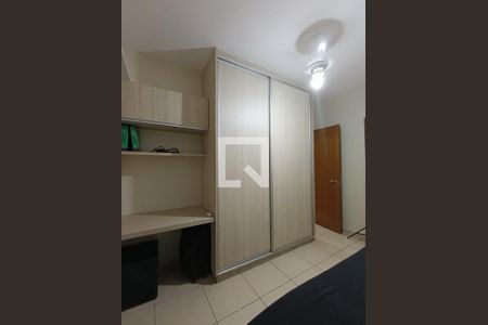 Quarto  de apartamento para alugar com 2 quartos, 65m² em Jardim Goiás, Goiânia