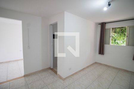 QUARTO  de kitnet/studio para alugar com 1 quarto, 30m² em Chora Menino, São Paulo