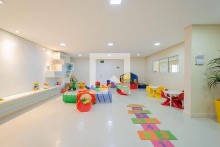 Apartamento à venda com 2 quartos, 57m² em Vila das Merces, São Paulo