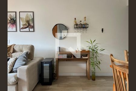 Sala de apartamento à venda com 2 quartos, 64m² em Vila Butantã, São Paulo