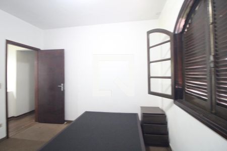 Quarto 1 de casa para alugar com 4 quartos, 200m² em Jardim Ipanema (zona Sul), São Paulo