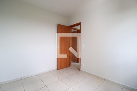 Quarto 1 de apartamento para alugar com 2 quartos, 58m² em Jardim Inconfidência, Uberlândia