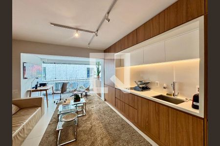 Sala  de apartamento para alugar com 1 quarto, 52m² em Pinheiros, São Paulo