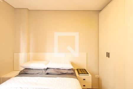 Quarto  de apartamento à venda com 1 quarto, 34m² em Guaíra, Curitiba