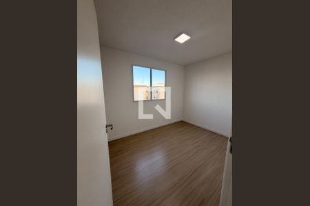 Quarto 2 de apartamento para alugar com 2 quartos, 41m² em Mato Grande, Canoas