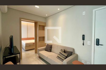 Sala de kitnet/studio para alugar com 1 quarto, 33m² em Pinheiros, São Paulo