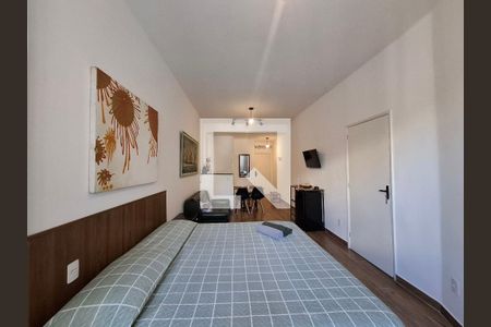 Sala/Quarto  de kitnet/studio à venda com 1 quarto, 28m² em Lapa, Rio de Janeiro