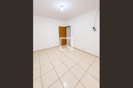 Quarto de casa para alugar com 1 quarto, 70m² em Parque Alexandre, Cotia