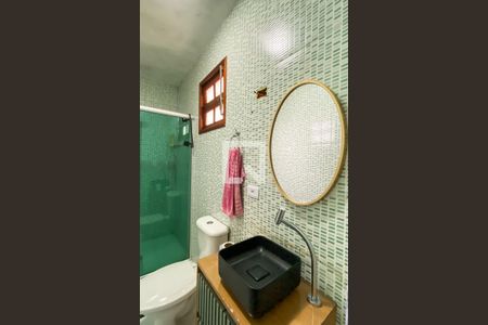 Banheiro da Suíte de casa para alugar com 2 quartos, 158m² em Vila Salete, São Paulo