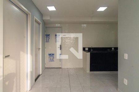 Sala/Cozinha e Área de Serviço de apartamento para alugar com 2 quartos, 33m² em Vila Matilde, São Paulo