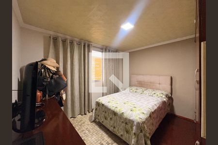 Quarto 2 de apartamento para alugar com 2 quartos, 55m² em Jardim Alvorada, Santo André