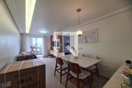 Sala de apartamento para alugar com 2 quartos, 52m² em Vila Antonieta, São Paulo