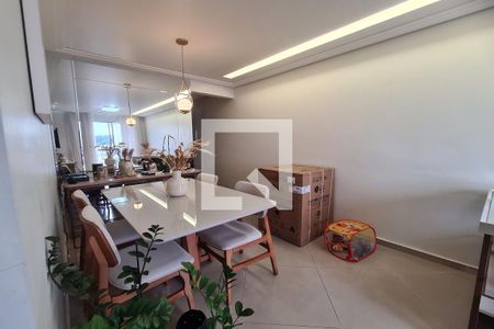 Sala de apartamento para alugar com 2 quartos, 52m² em Vila Antonieta, São Paulo