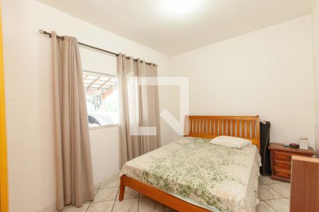 Casa à venda com 4 quartos, 360m² em Amazonas, Contagem