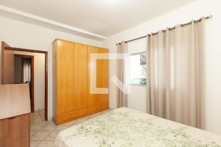 Casa à venda com 4 quartos, 360m² em Amazonas, Contagem