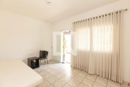 Casa à venda com 4 quartos, 360m² em Amazonas, Contagem