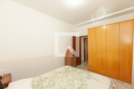 Casa à venda com 4 quartos, 360m² em Amazonas, Contagem