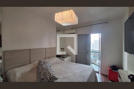 Suíte  de apartamento à venda com 3 quartos, 111m² em Santo Antônio, São Caetano do Sul
