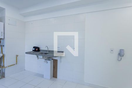 Sala, cozinha e área de serviço de apartamento para alugar com 1 quarto, 30m² em Vila Albertina, São Paulo