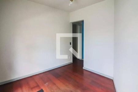 Casa à venda com 4 quartos, 250m² em Jardim das Vertentes, São Paulo