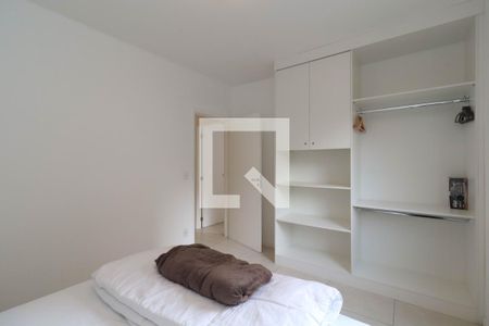 Quarto 1 de apartamento para alugar com 2 quartos, 62m² em Sumaré, São Paulo