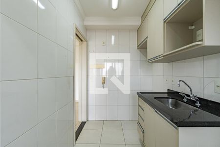 Cozinha de apartamento para alugar com 2 quartos, 60m² em Vila Gumercindo, São Paulo