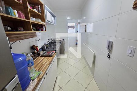Cozinha de apartamento para alugar com 2 quartos, 86m² em Guilhermina, Praia Grande