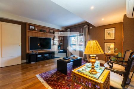 Apartamento à venda com 4 quartos, 330m² em Pacaembu, São Paulo