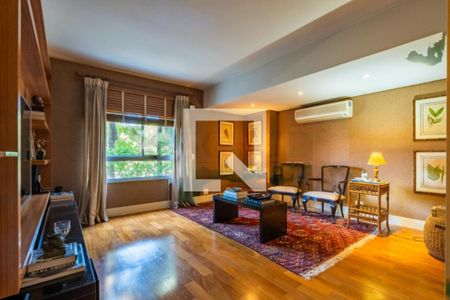 Apartamento à venda com 4 quartos, 330m² em Pacaembu, São Paulo