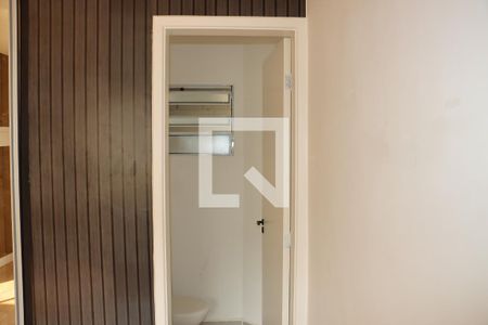 Sala de apartamento para alugar com 2 quartos, 48m² em Chácara Ondas Verdes, Cotia