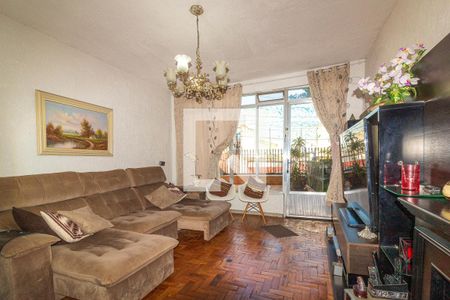 Sala de casa à venda com 3 quartos, 231m² em Jardim Sonia (zona Sul), São Paulo