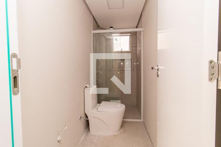 Lavabo de casa de condomínio à venda com 3 quartos, 110m² em Campo Comprido, Curitiba