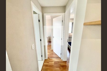 Corredor de apartamento para alugar com 2 quartos, 48m² em Limão, São Paulo