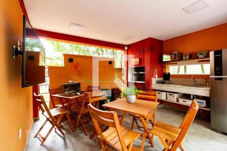 Apartamento à venda com 3 quartos, 75m² em Vila Sofia, São Paulo