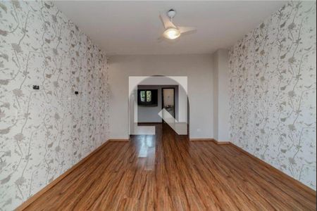 Casa à venda com 4 quartos, 300m² em Pompeia, São Paulo