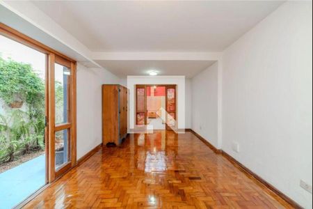 Casa à venda com 4 quartos, 300m² em Pompeia, São Paulo