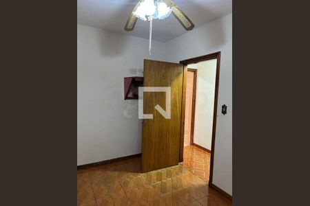 Casa à venda com 3 quartos, 220m² em Grajaú, São Paulo