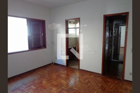 Casa à venda com 4 quartos, 250m² em Santo Amaro, São Paulo