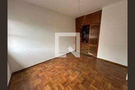 Casa à venda com 3 quartos, 155m² em Campo Grande, São Paulo