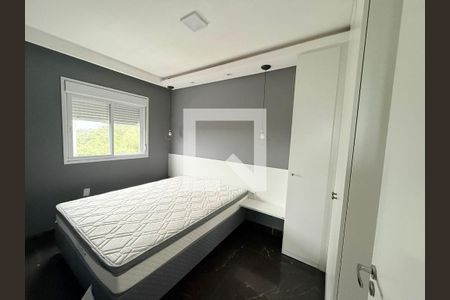 Quarto de apartamento para alugar com 2 quartos, 49m² em Passo das Pedras, Gravataí