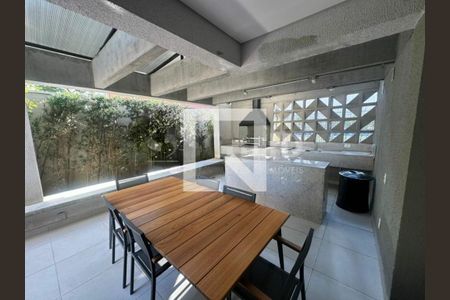 Apartamento à venda com 2 quartos, 67m² em Campo Belo, São Paulo