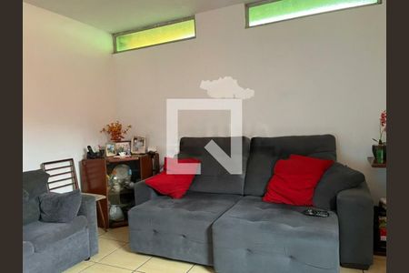 Casa à venda com 2 quartos, 100m² em Jardim Ana Lucia, São Paulo