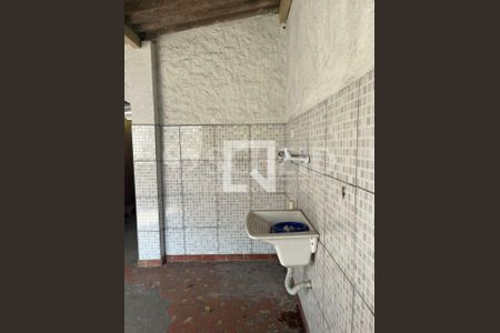 Casa à venda com 2 quartos, 87m² em Jardim Ana Lucia, São Paulo